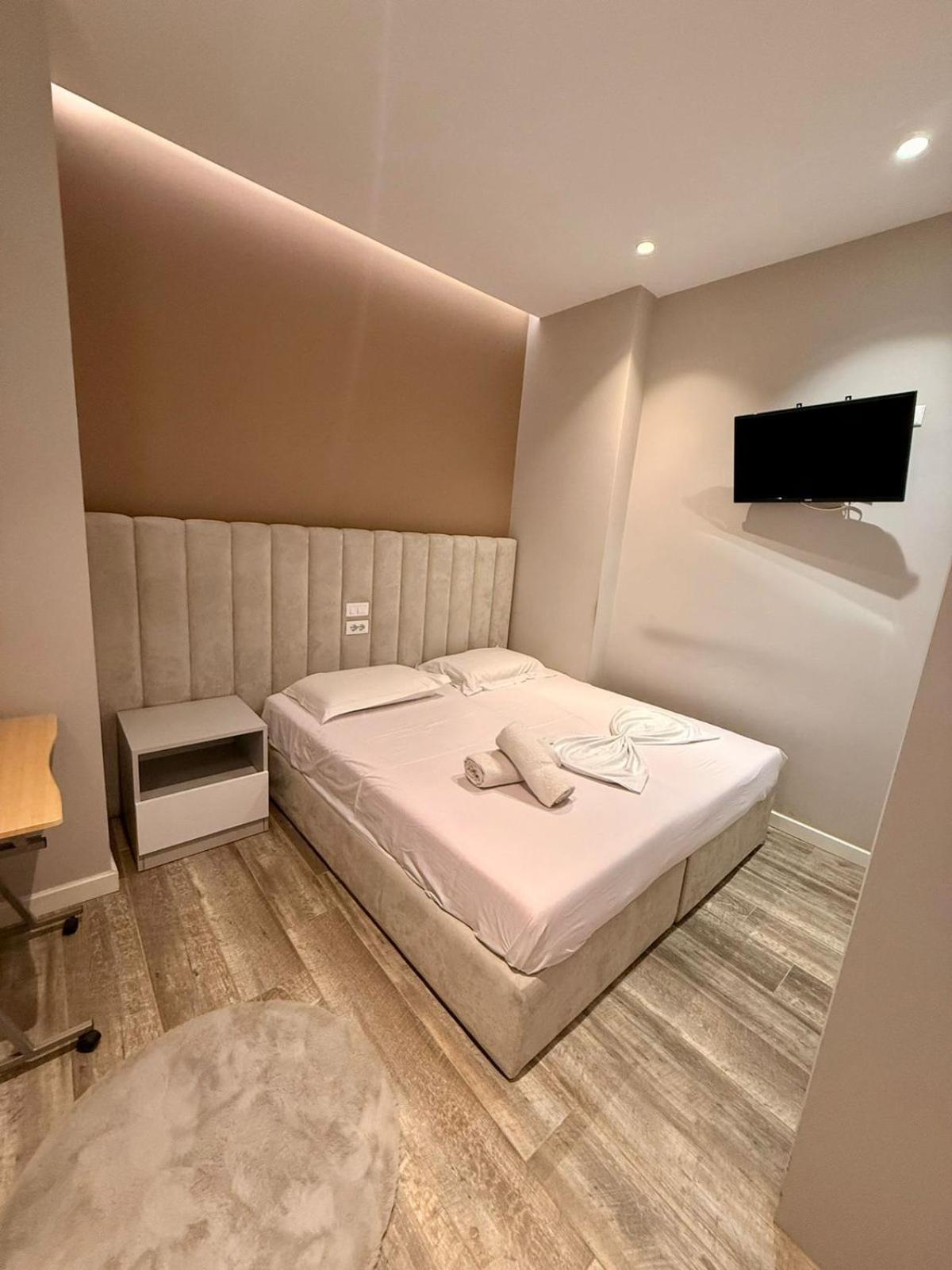 Nest&Rest Apartments Tirana Buitenkant foto