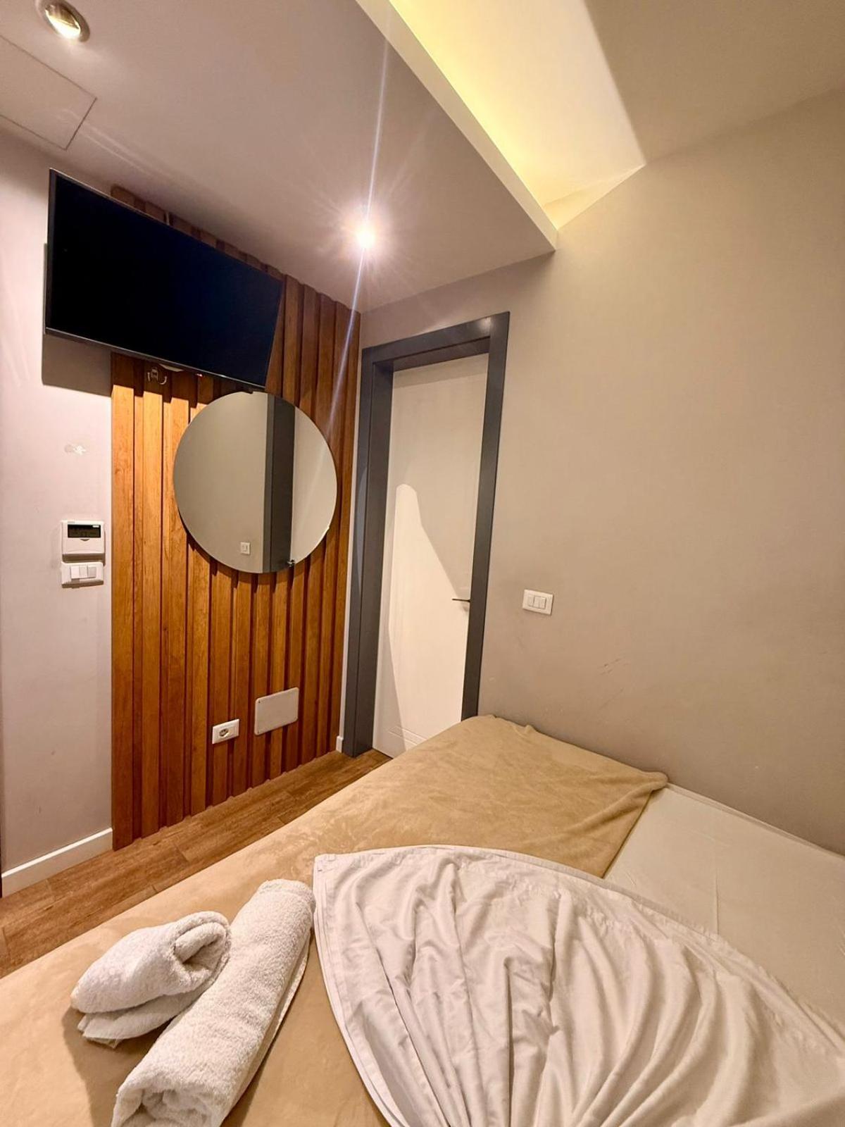Nest&Rest Apartments Tirana Buitenkant foto