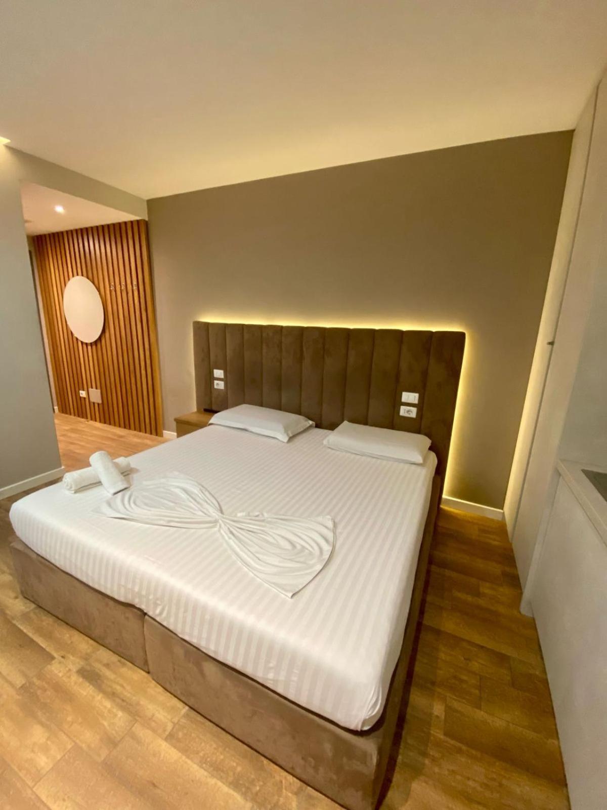 Nest&Rest Apartments Tirana Buitenkant foto
