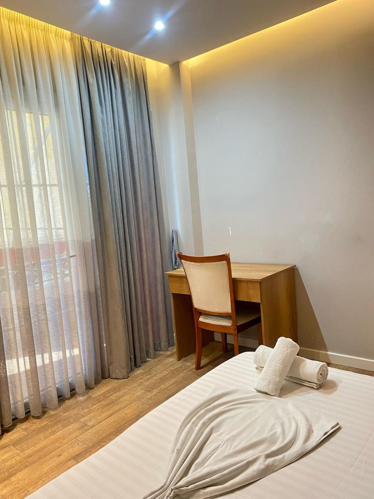 Nest&Rest Apartments Tirana Buitenkant foto